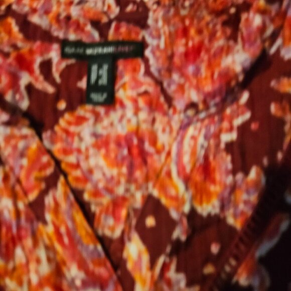 Isaac Mizrahi Live Women Size 1X Button down Blouse Paisley with trim. - Picture 6 of 10